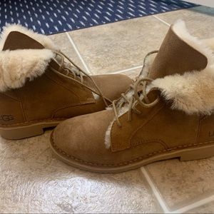 Like new! Ugg lace up boots. Size 8.5